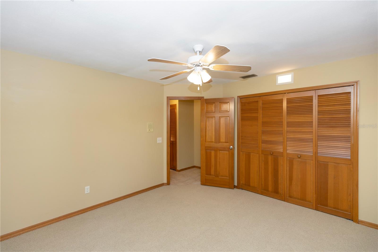 Image 20 of 45 For 68 Spring Lake Drive