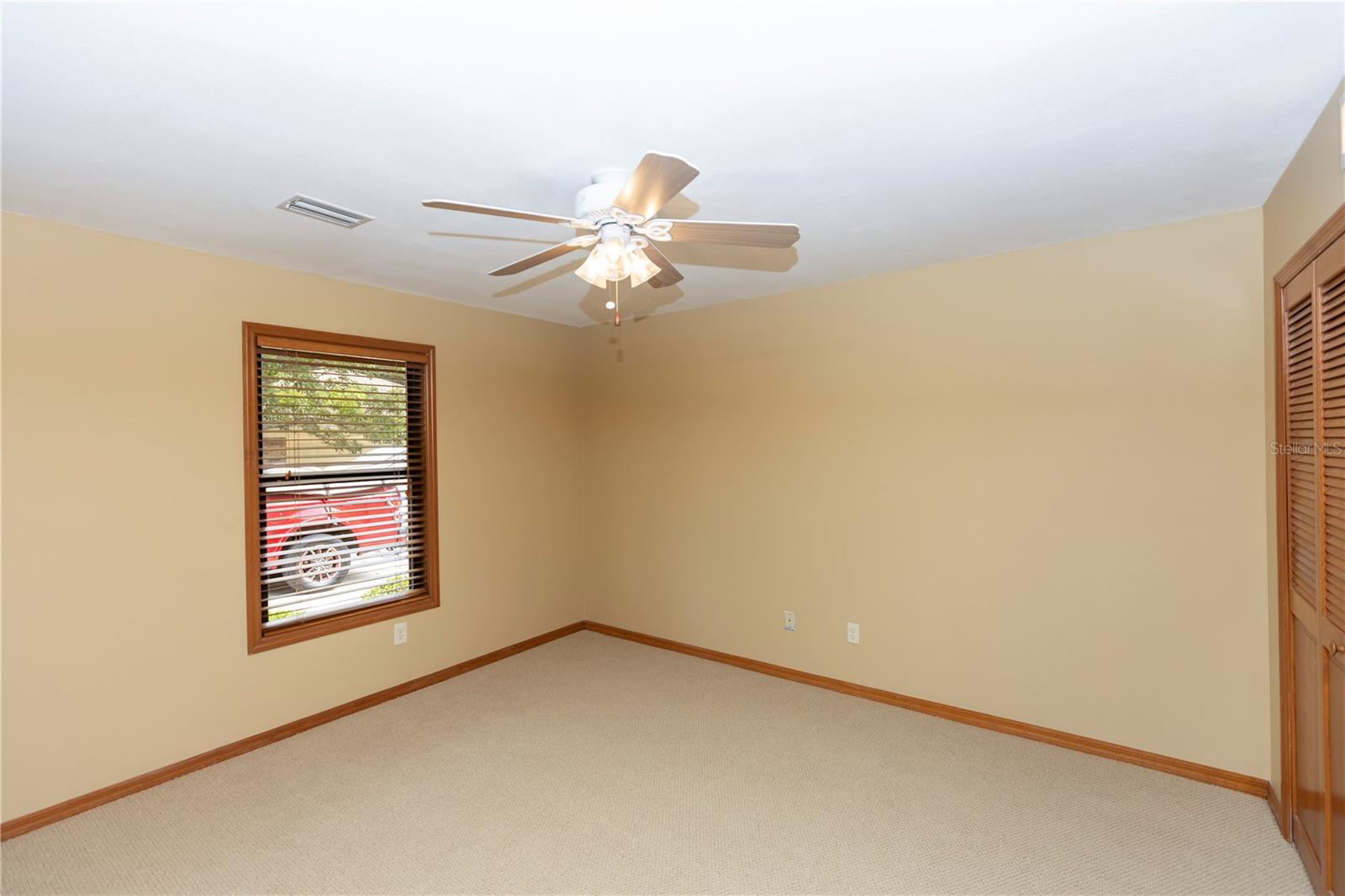 Image 21 of 45 For 68 Spring Lake Drive
