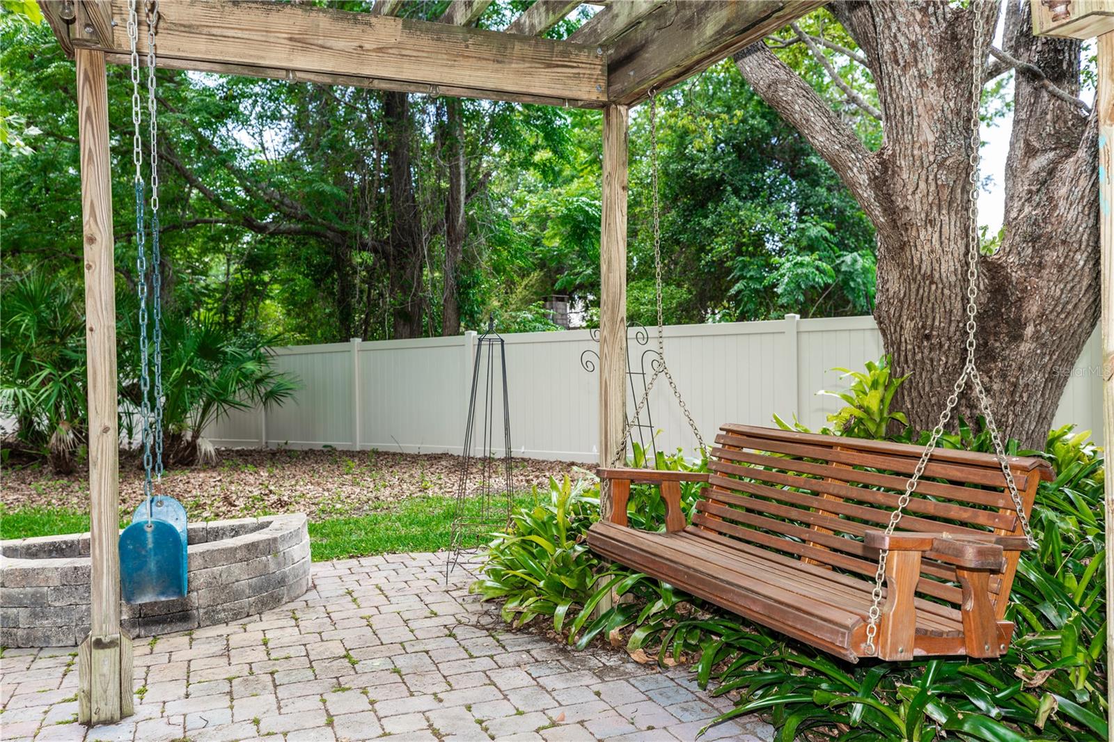 Image 34 of 45 For 68 Spring Lake Drive