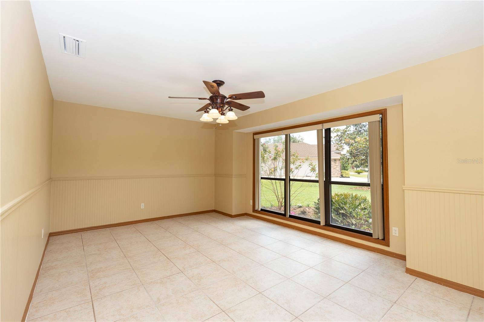 Image 6 of 45 For 68 Spring Lake Drive