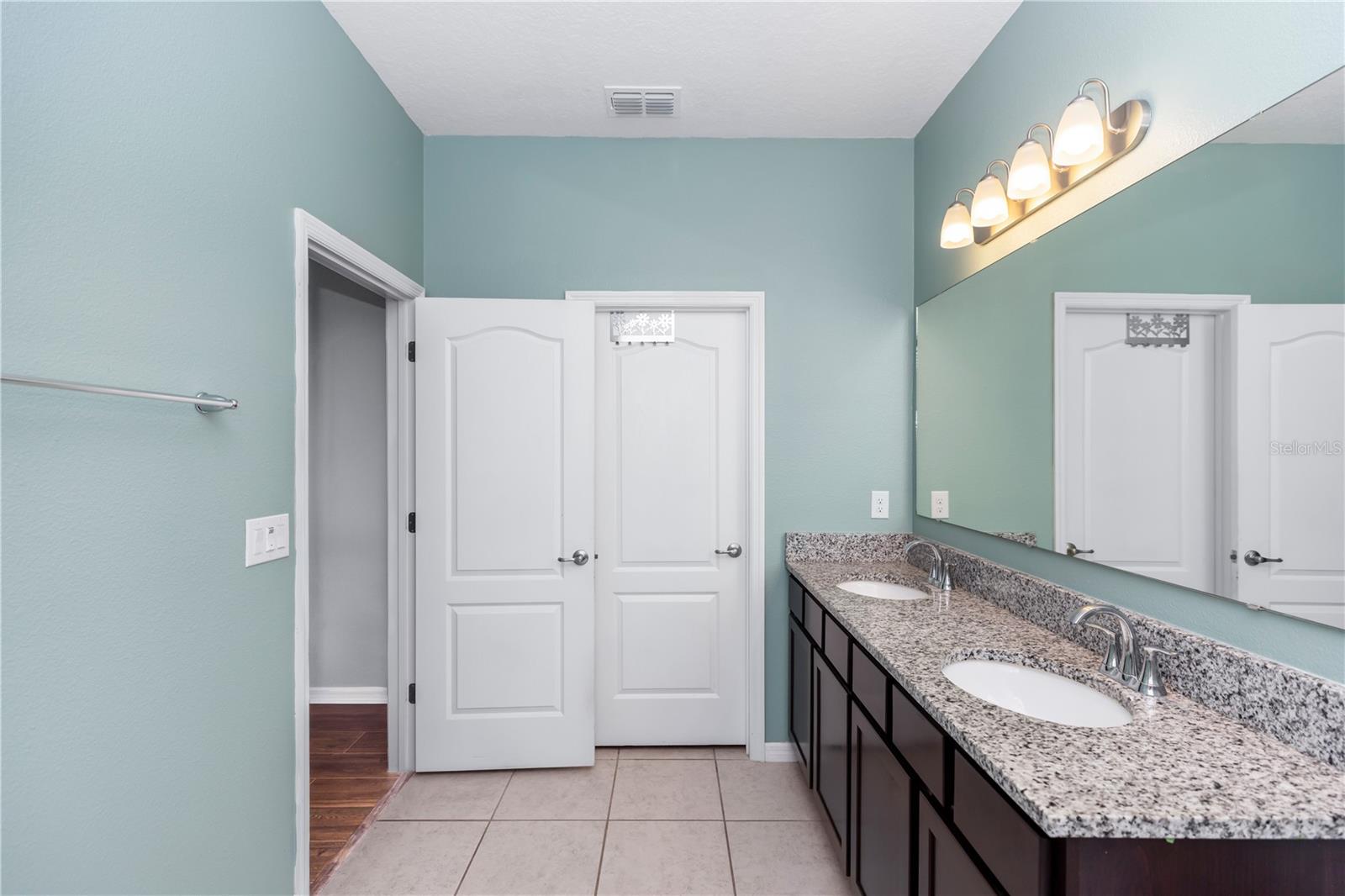 Image 15 of 26 For 1005 Flagler Avenue