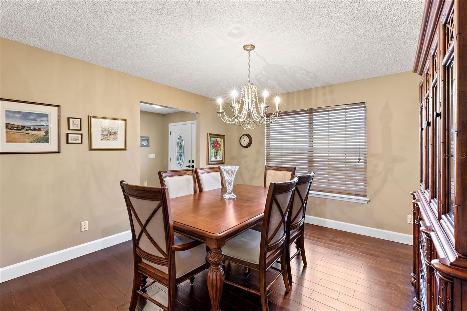 Image 12 of 65 For 6 Leisure Wood Way