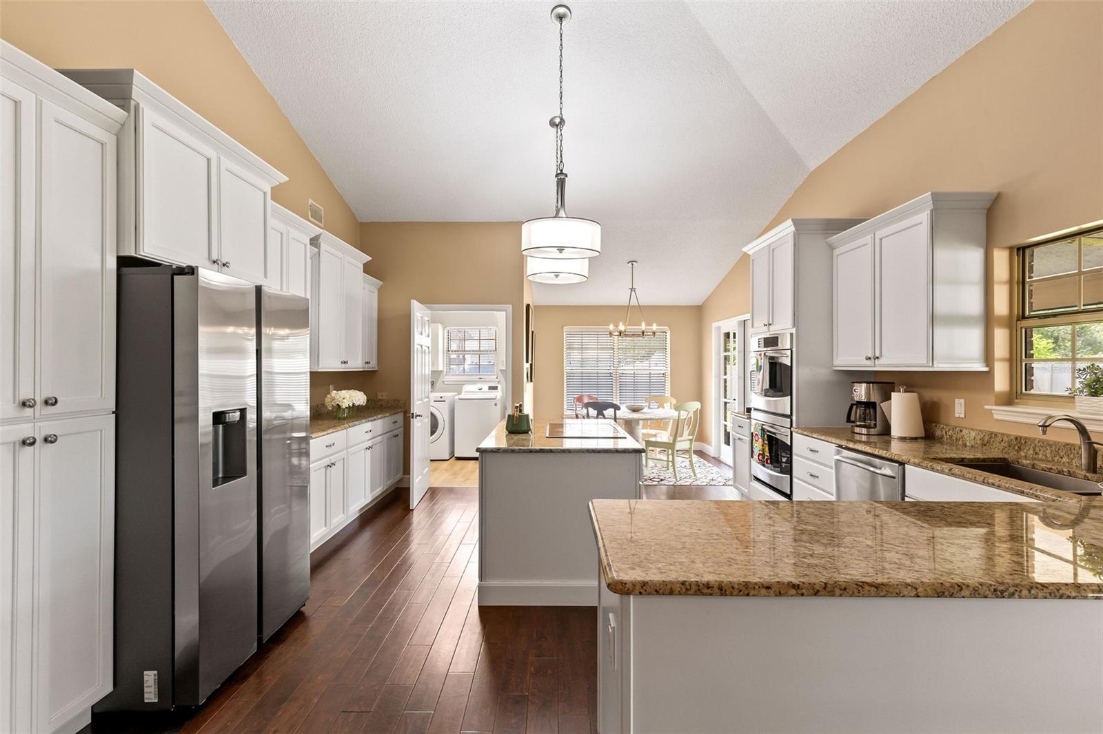 Image 15 of 65 For 6 Leisure Wood Way