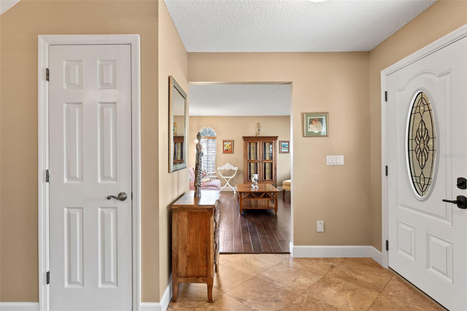 Image 3 of 65 For 6 Leisure Wood Way