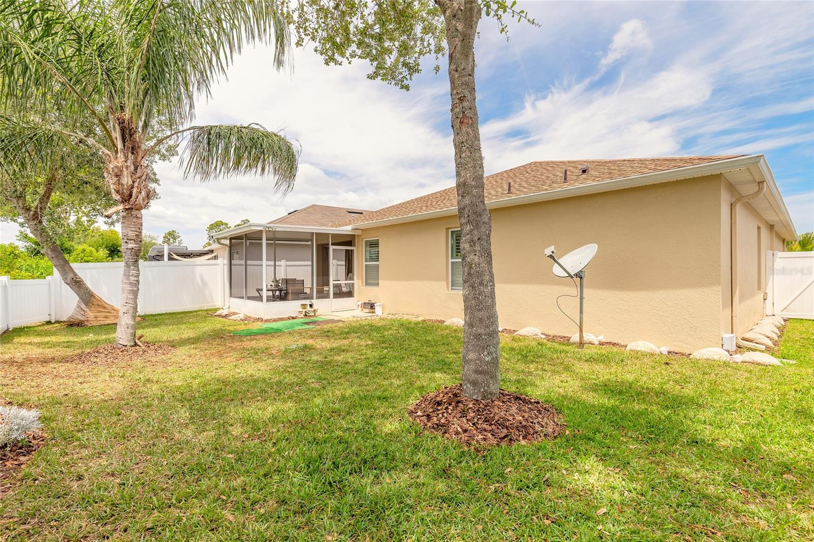 Image 32 of 43 For 2672 Star Coral Lane