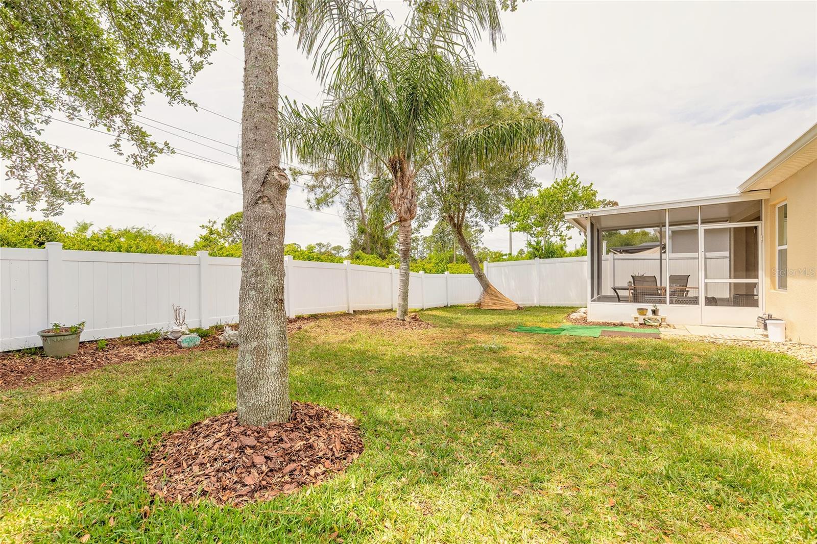 Image 33 of 43 For 2672 Star Coral Lane