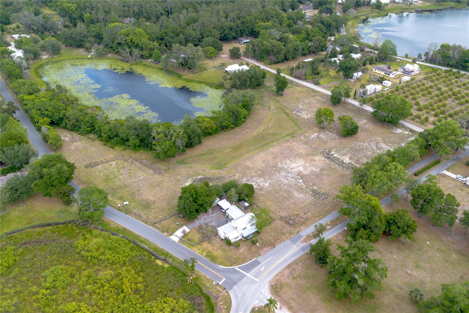 Image 12 of 22 For Lake Pearl Drive