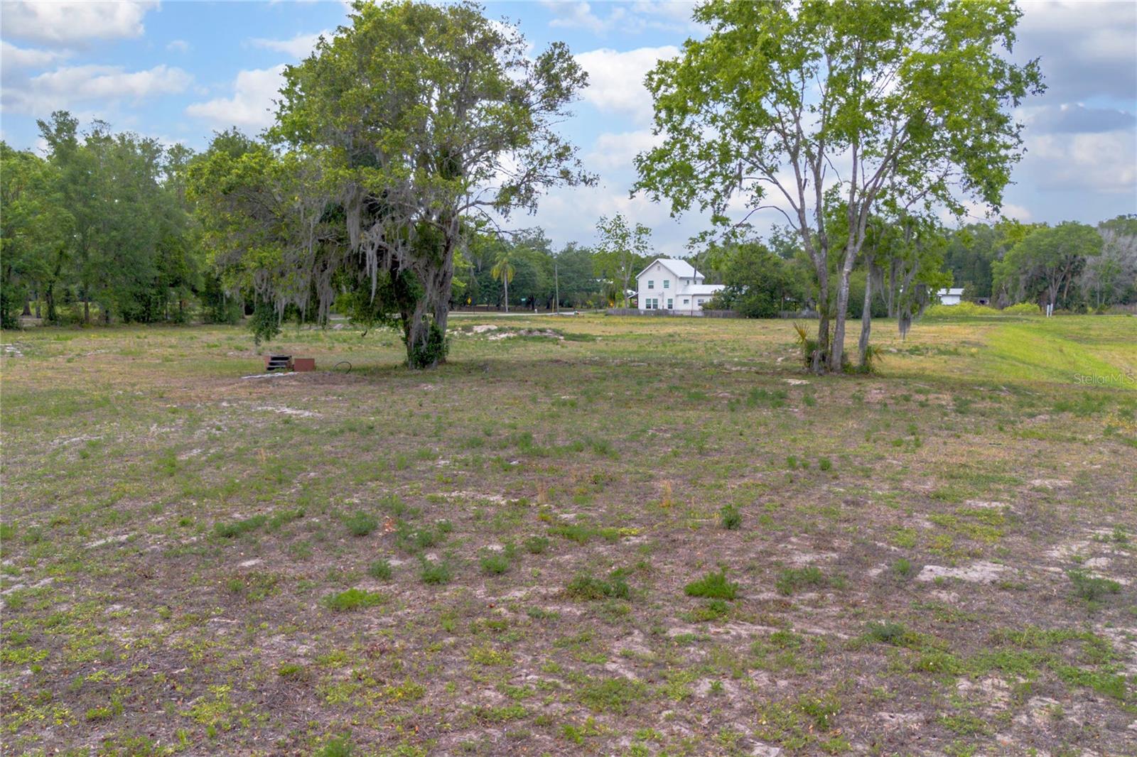 Image 15 of 22 For Lake Pearl Drive