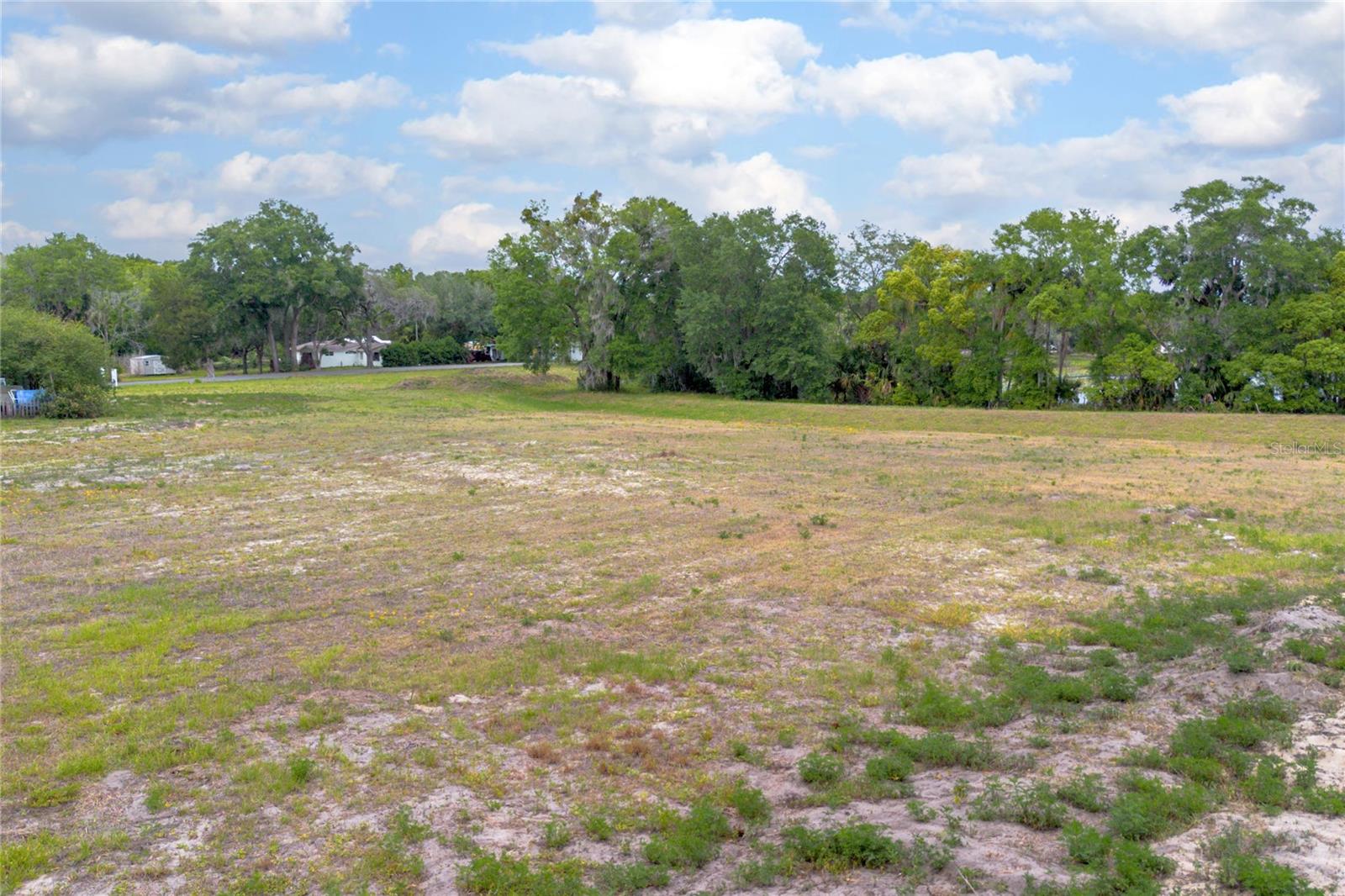 Image 18 of 22 For Lake Pearl Drive