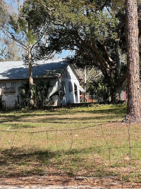 Image 7 of 41 For 485 Dickson Avenue