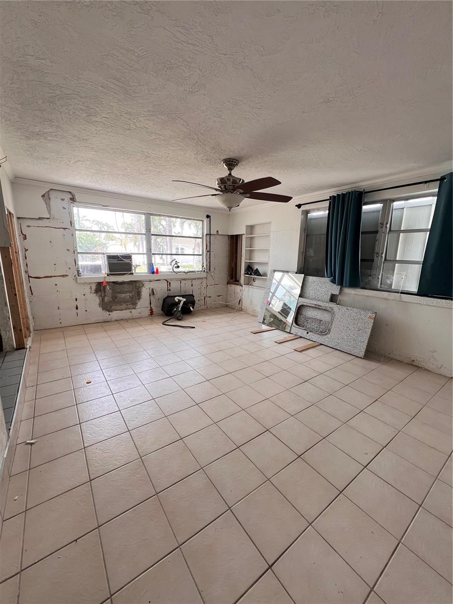 Image 18 of 24 For 855 Boca Ciega Isle Drive