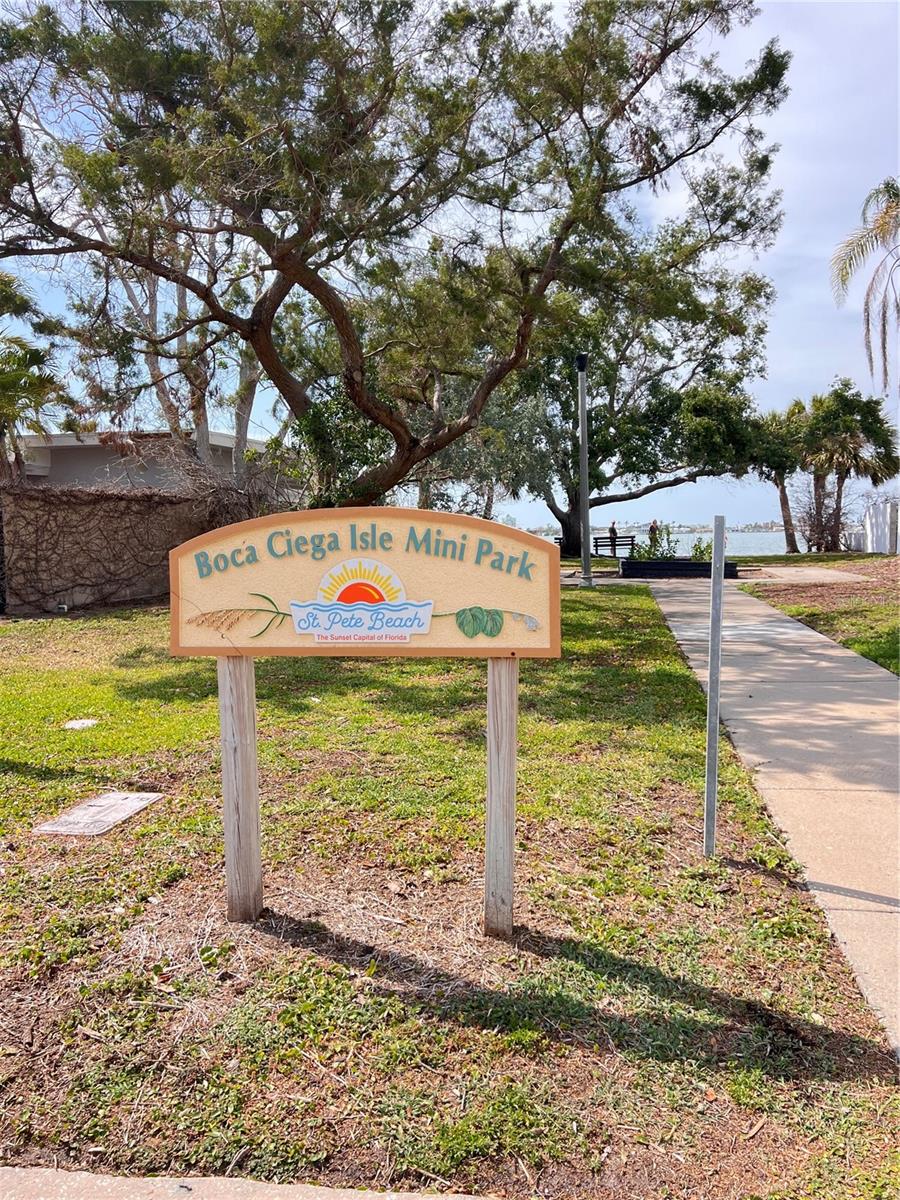 Image 23 of 24 For 855 Boca Ciega Isle Drive