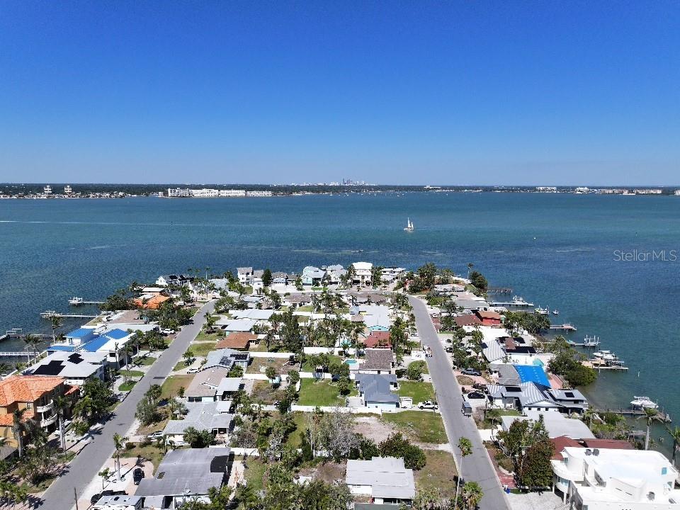 Image 7 of 24 For 855 Boca Ciega Isle Drive