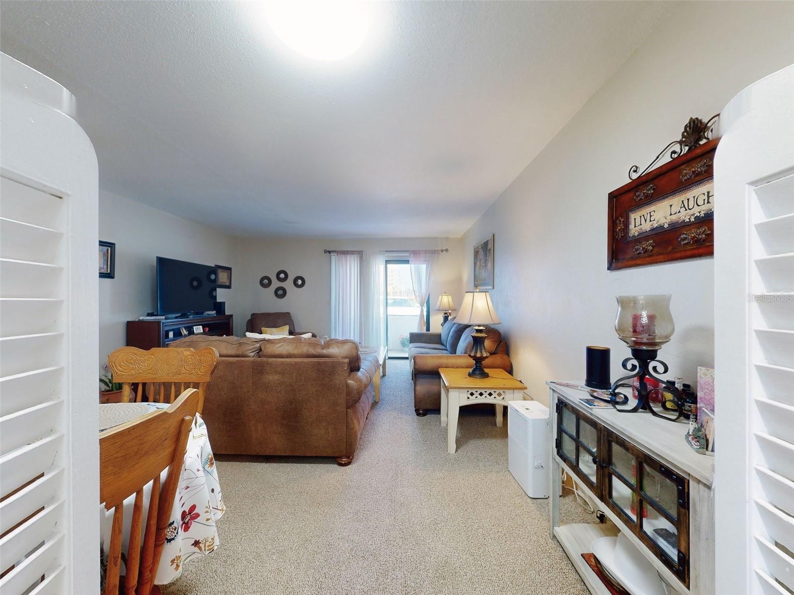 Image 10 of 48 For 2101 Atlantic Avenue 10