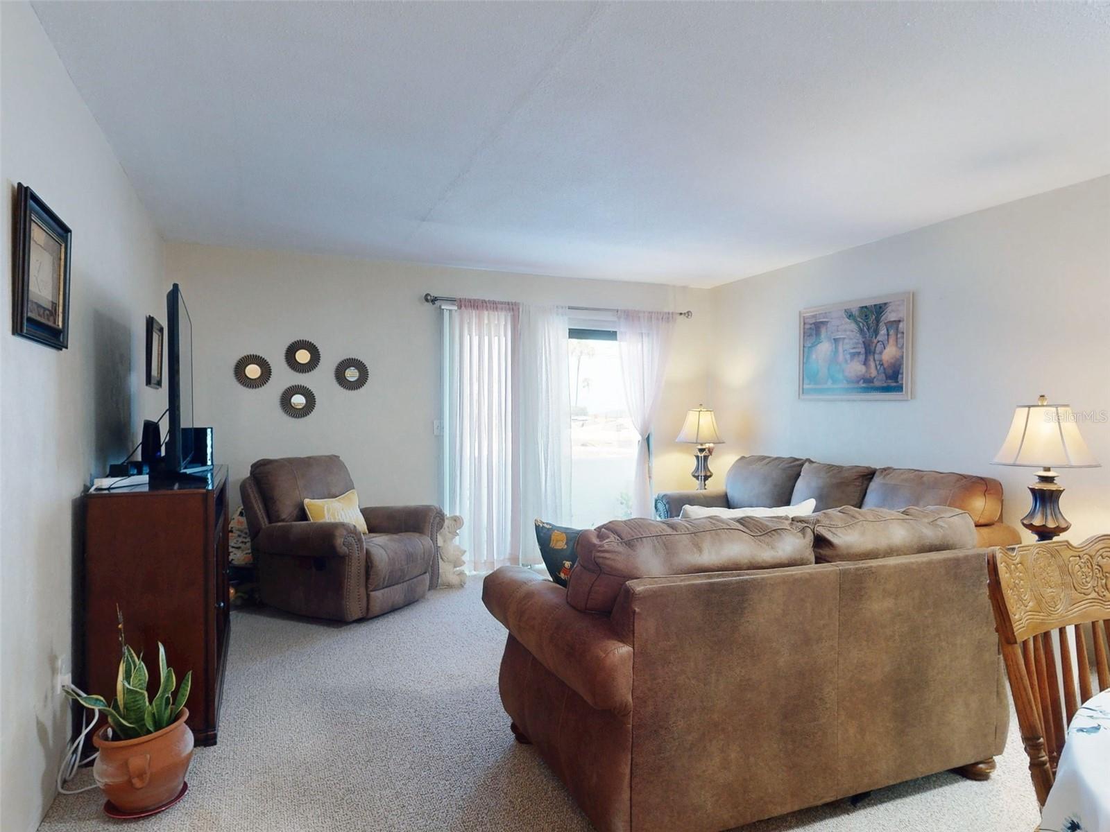 Image 14 of 48 For 2101 Atlantic Avenue 10