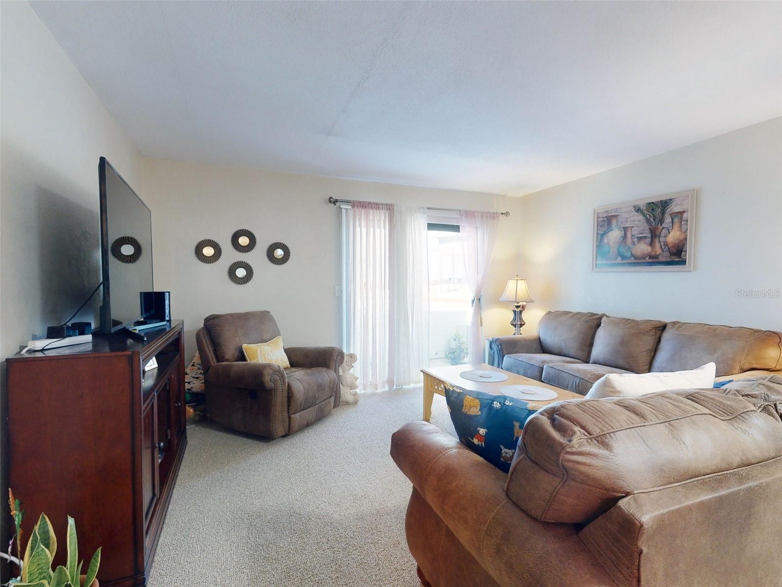 Image 20 of 48 For 2101 Atlantic Avenue 10