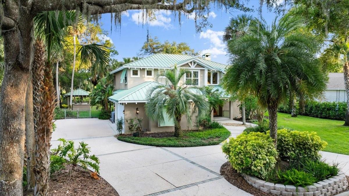 Image 18 of 72 For 6317 Palmas Bay Circle