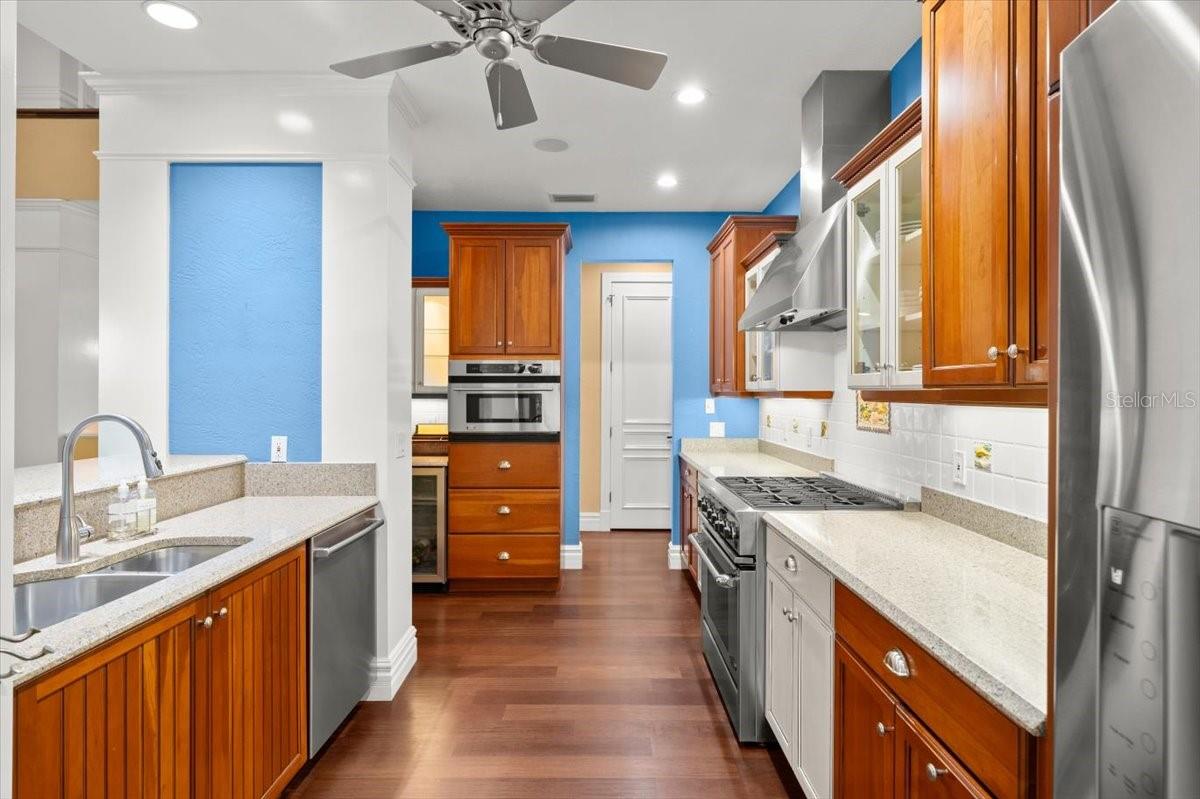 Image 45 of 72 For 6317 Palmas Bay Circle