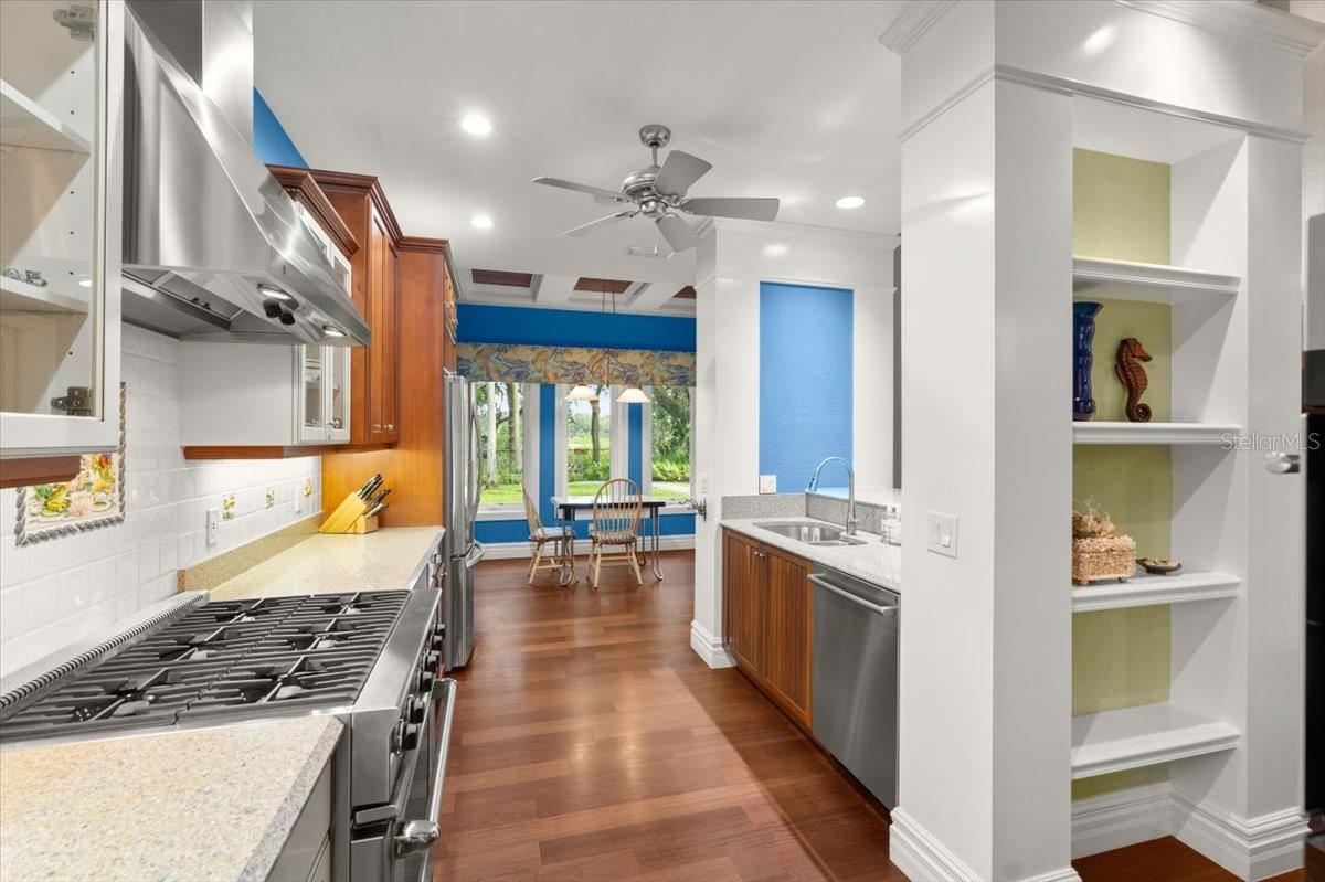 Image 48 of 72 For 6317 Palmas Bay Circle