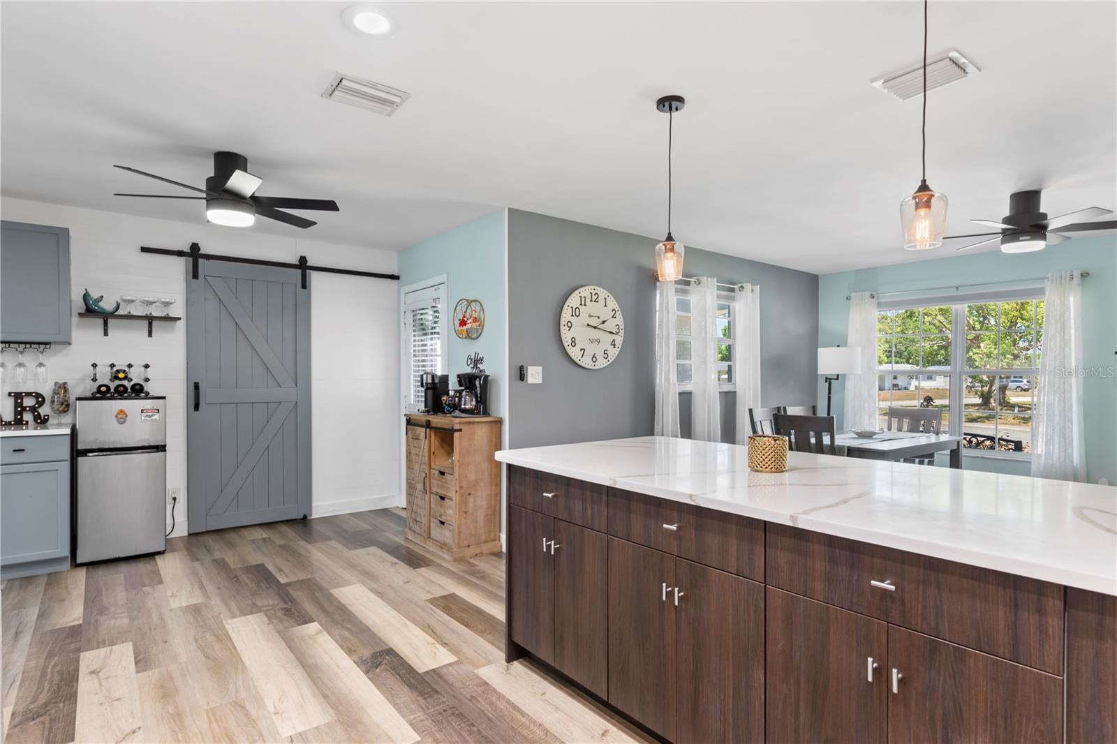 Image 17 of 49 For 2824 Oak Lea Drive