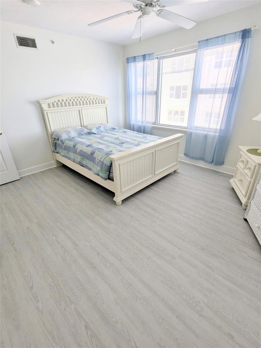 Image 14 of 29 For 3311 Atlantic Avenue 604
