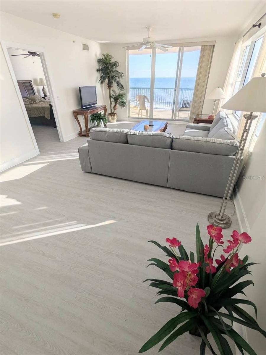 Image 8 of 29 For 3311 Atlantic Avenue 604