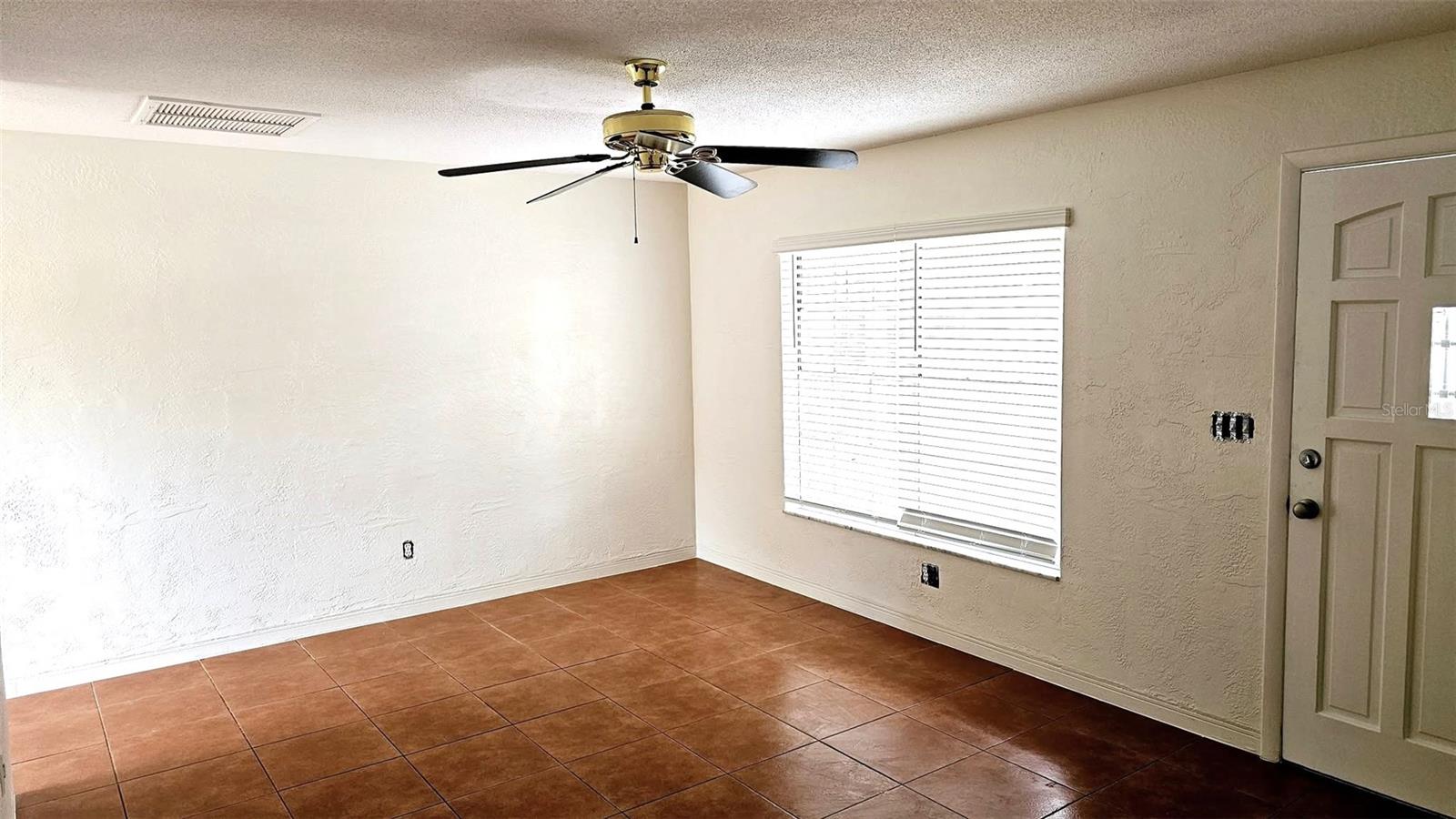Image 2 of 10 For 1357 Fowler Drive
