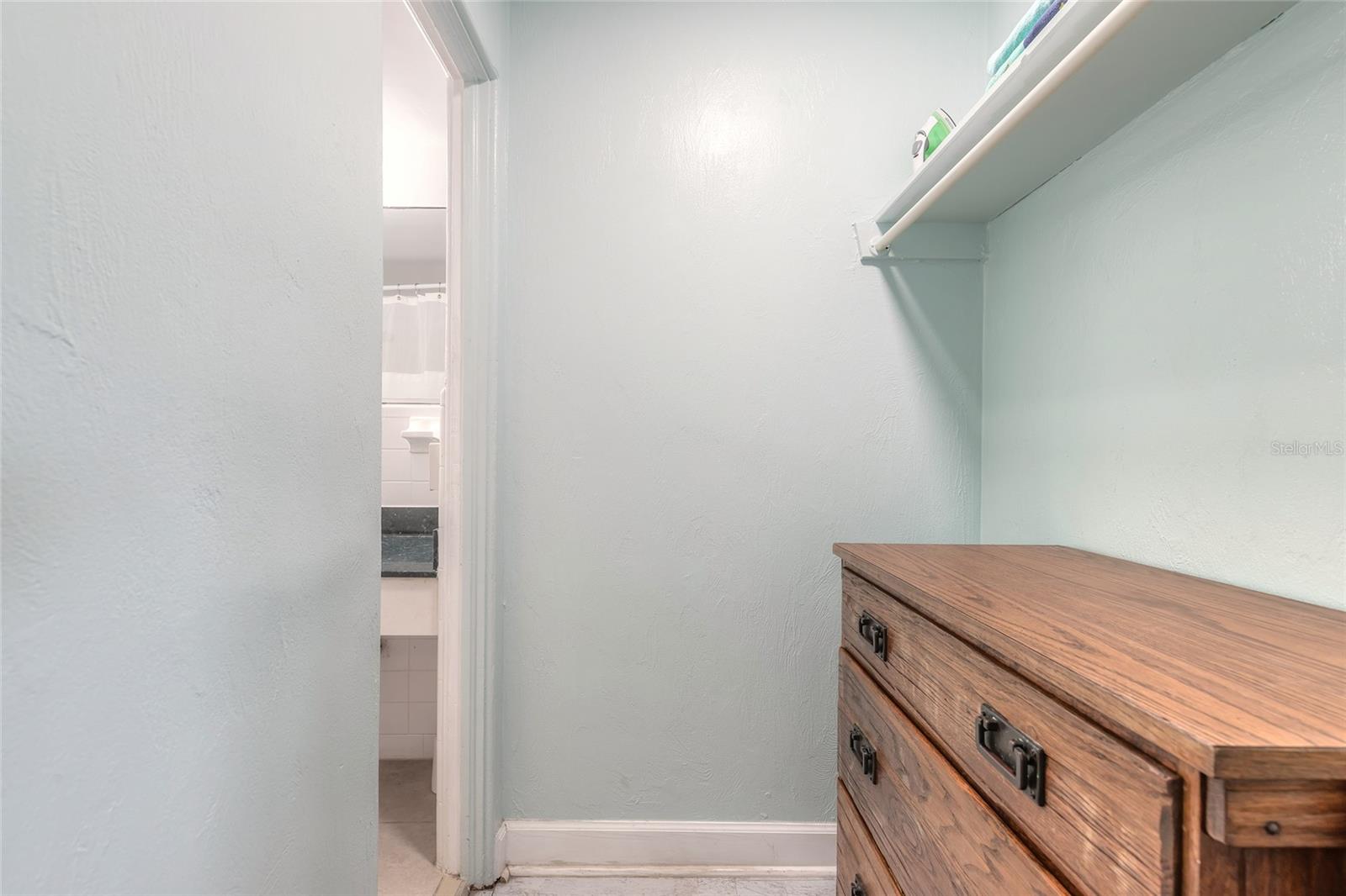 Image 15 of 30 For 1233 Atlantic Avenue 3090