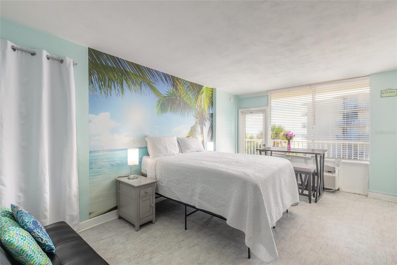 Image 4 of 30 For 1233 Atlantic Avenue 3090