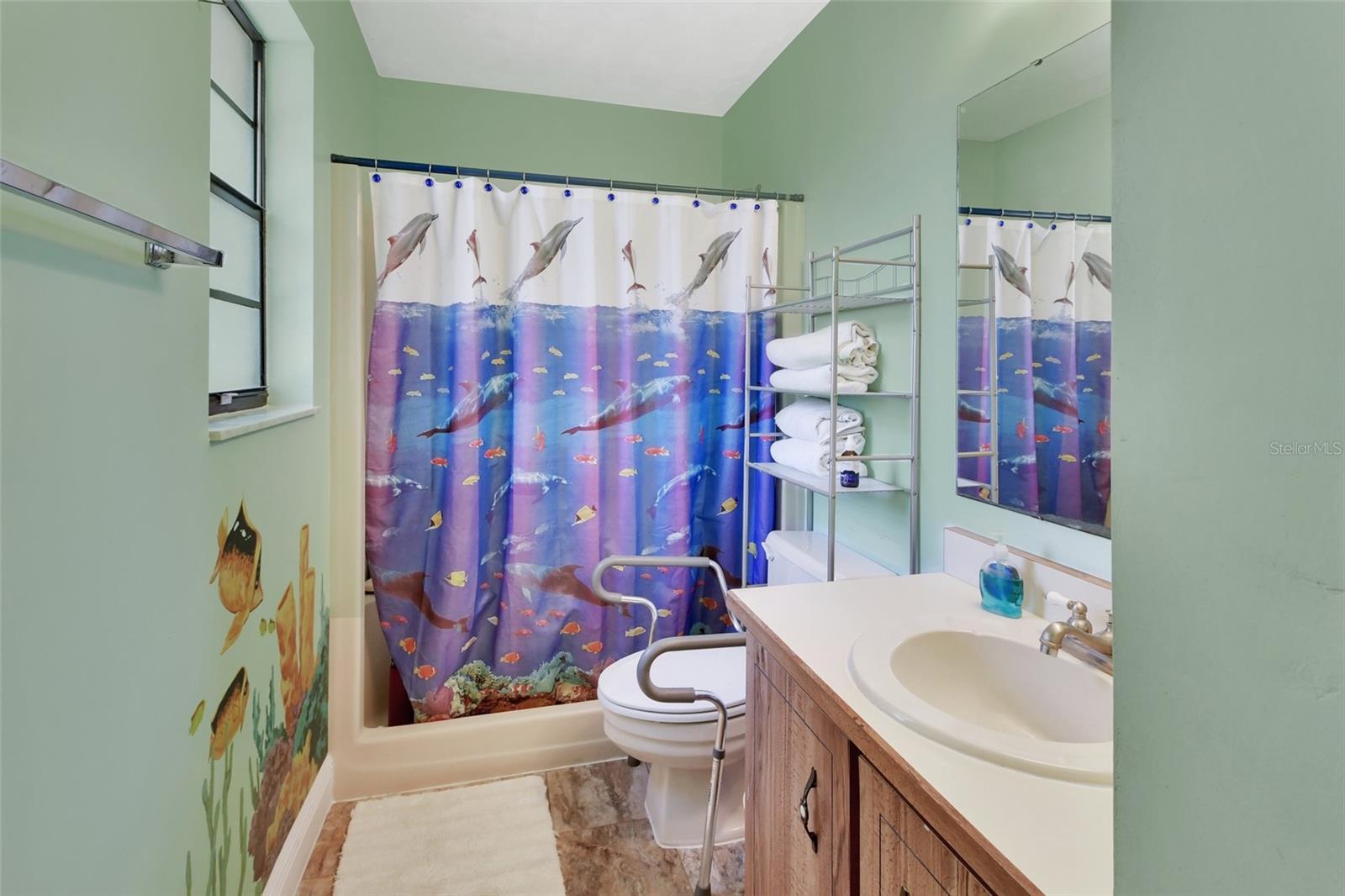Image 17 of 33 For 416 Blue Lake Terrace