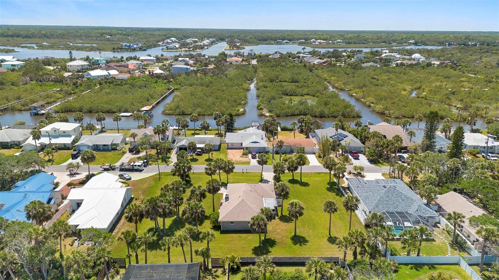 Image 4 of 33 For 2413 Flagler Avenue