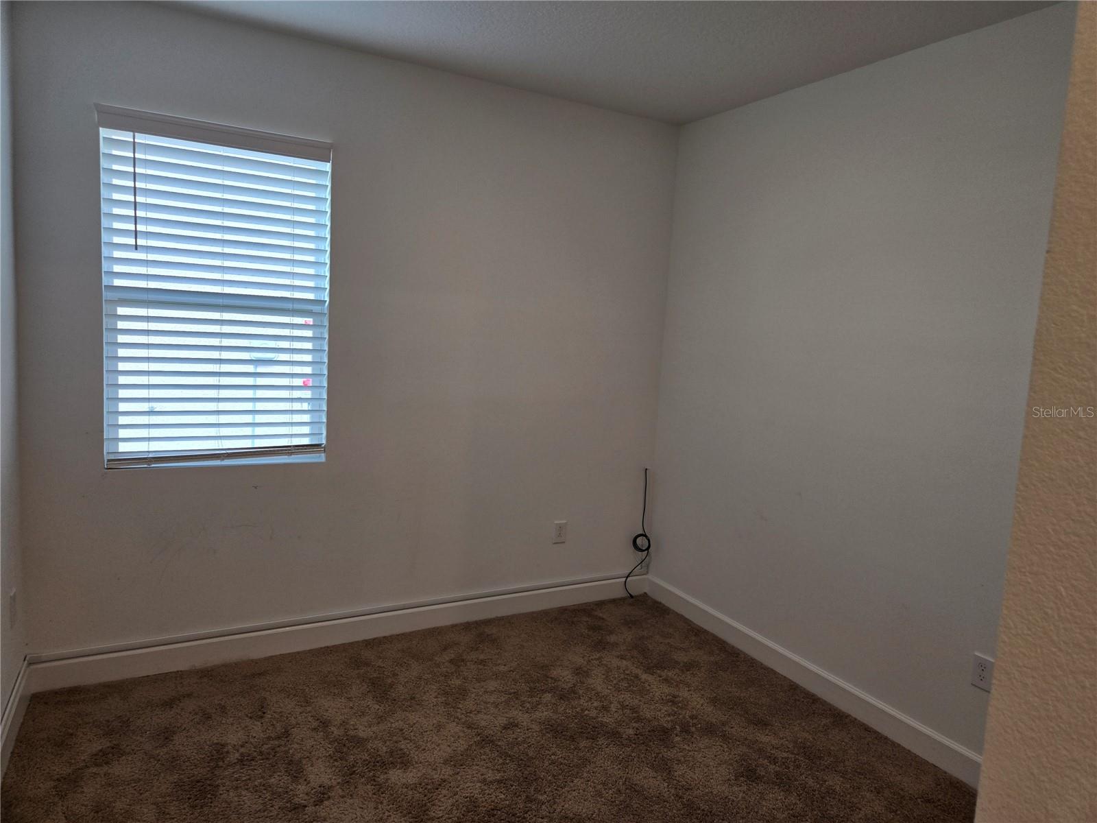 Image 12 of 25 For 899 Asterfield Lane