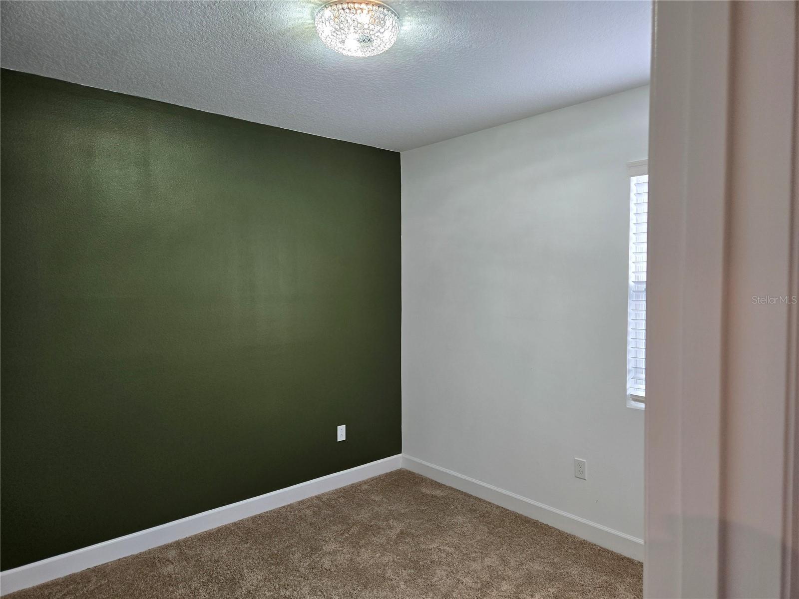 Image 16 of 25 For 899 Asterfield Lane