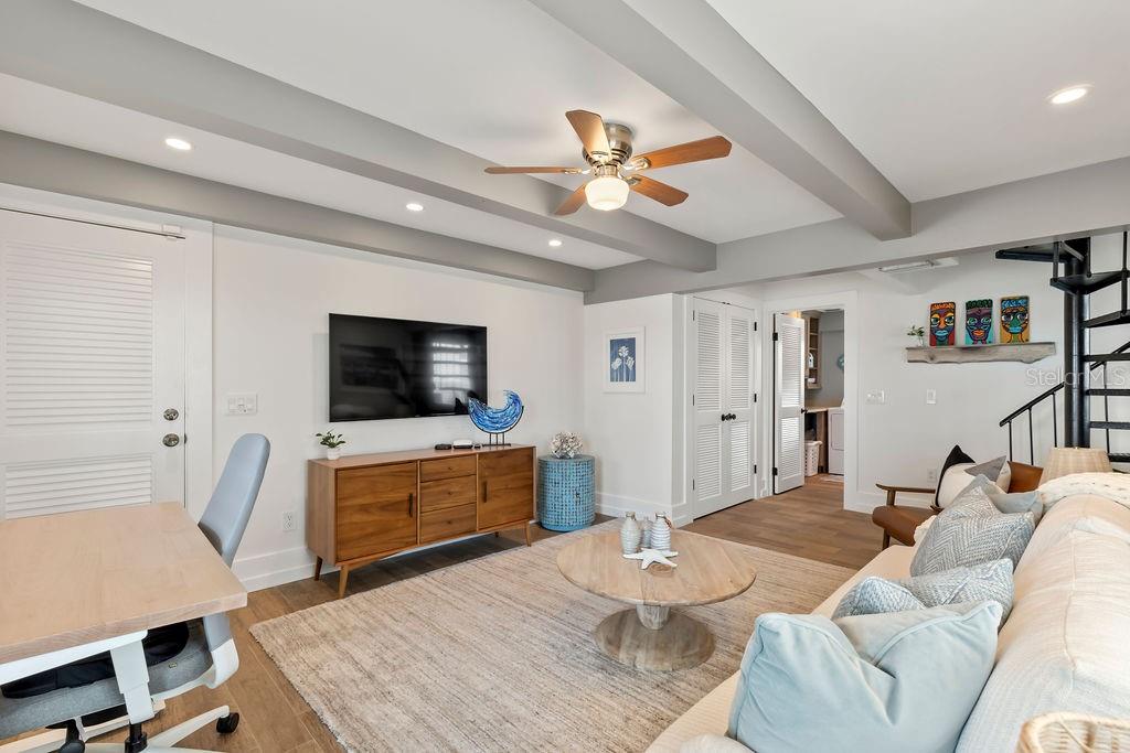 Image 30 of 62 For 6847 Atlantic Avenue