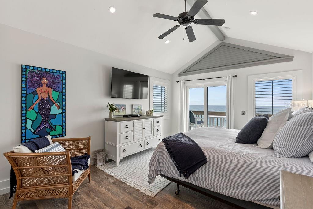 Image 40 of 62 For 6847 Atlantic Avenue