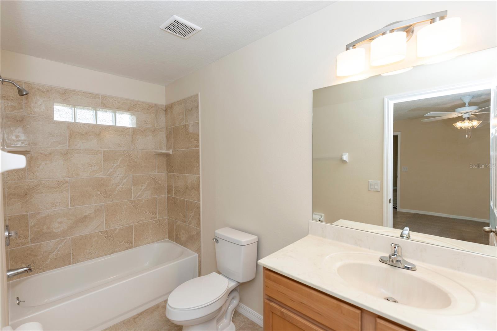 Image 13 of 25 For 801 Coleman Avenue