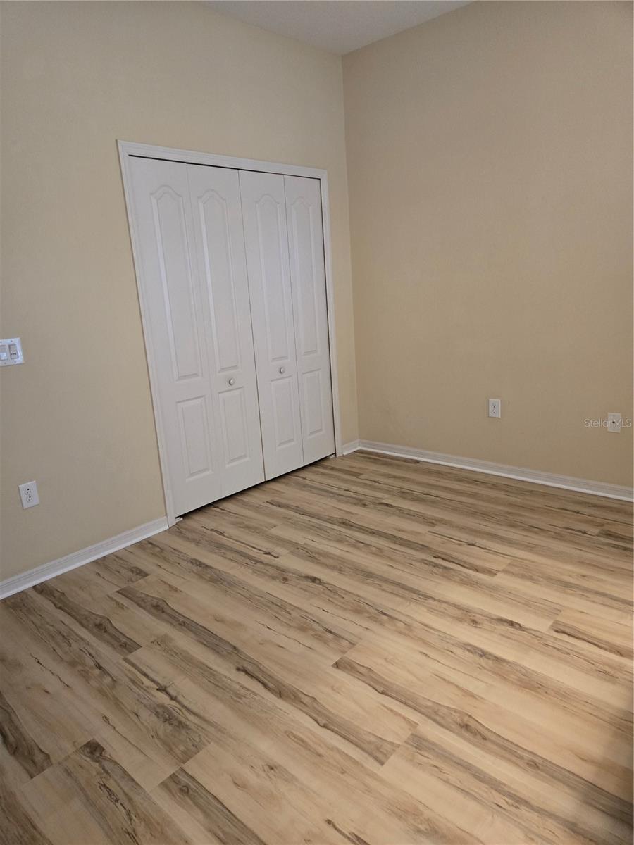 Image 9 of 22 For 139 Crawl Key Court