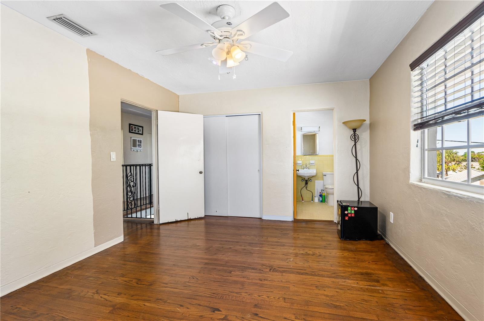 Image 41 of 57 For 1613 Crescent Ridge Road