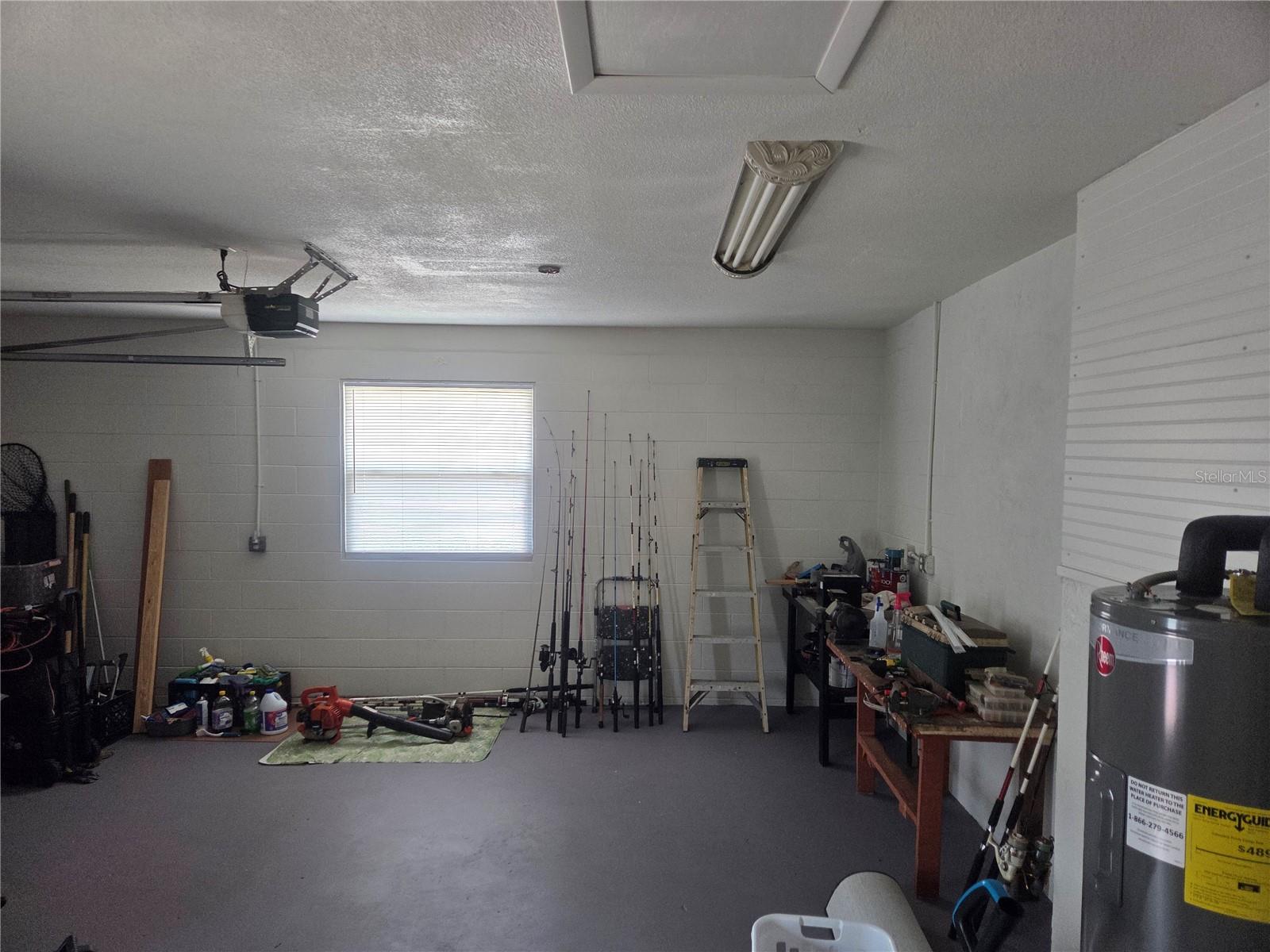 Image 30 of 41 For 2204 Poinsettia Lane