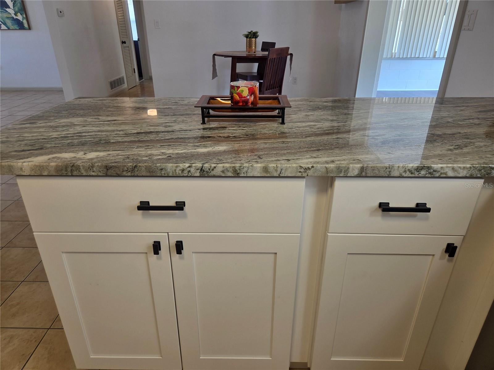 Image 37 of 41 For 2204 Poinsettia Lane