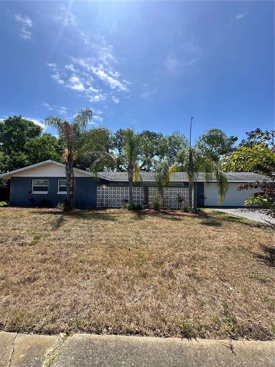 Listing Details for 88 Valencia Drive, ORMOND BEACH, FL 32176
