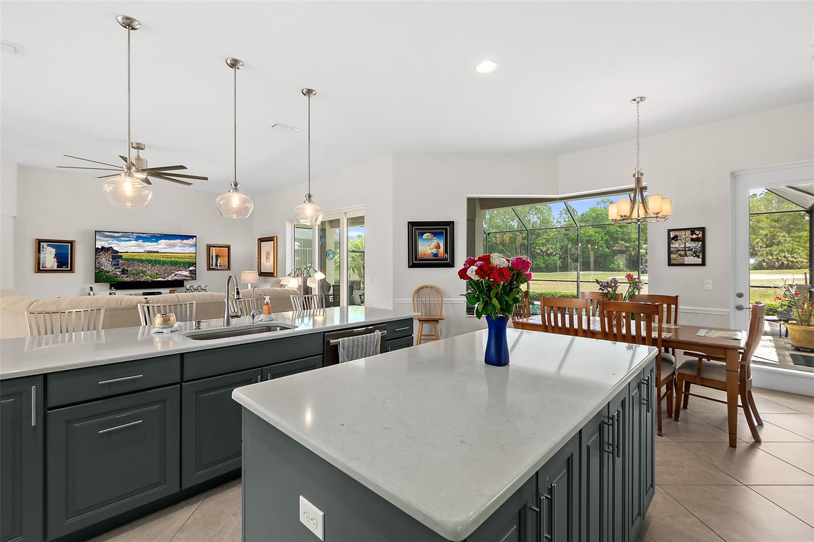 Image 8 of 40 For 2814 Asciano Court