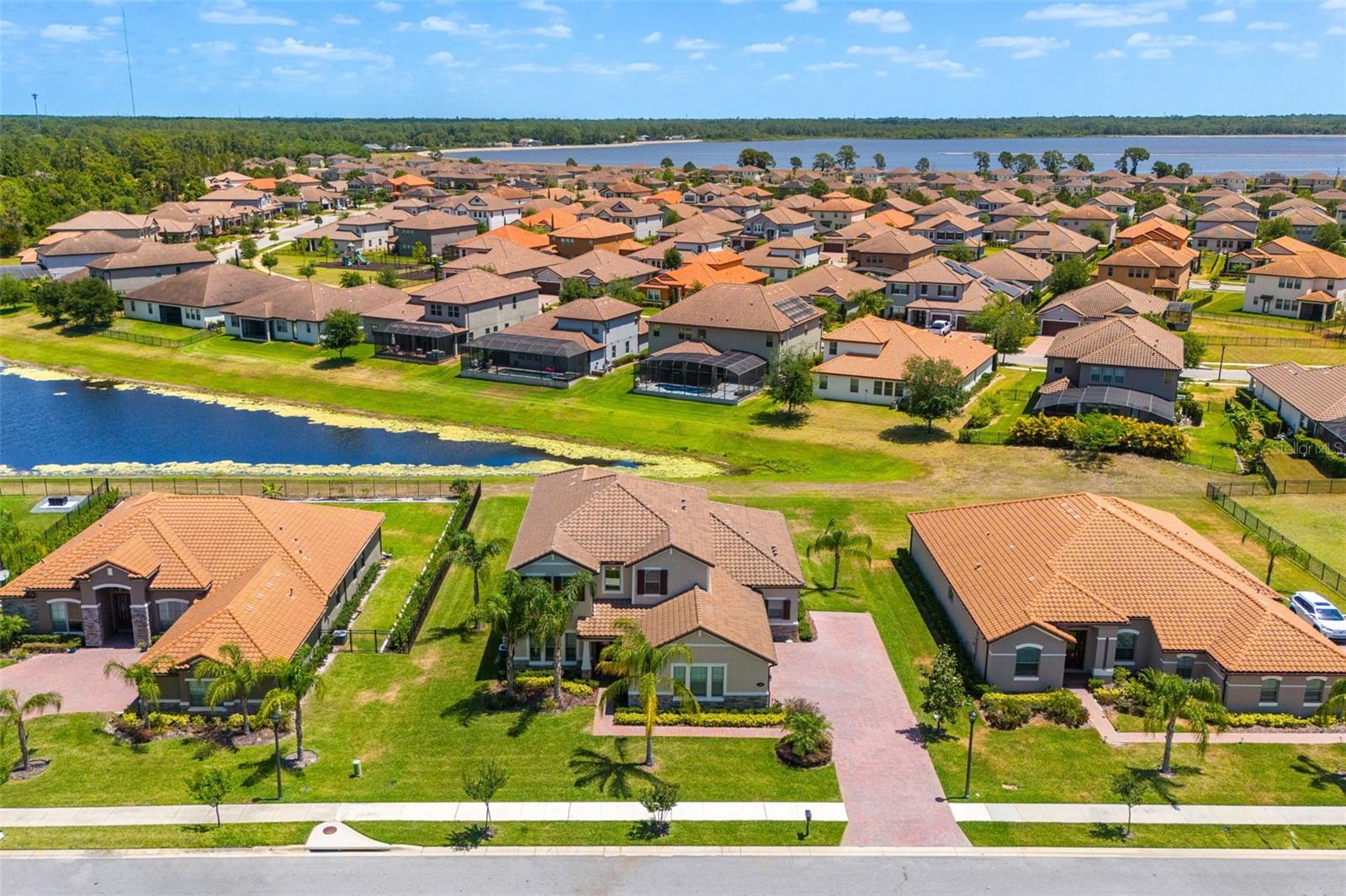 Image 58 of 75 For 163 Rosa Bella View
