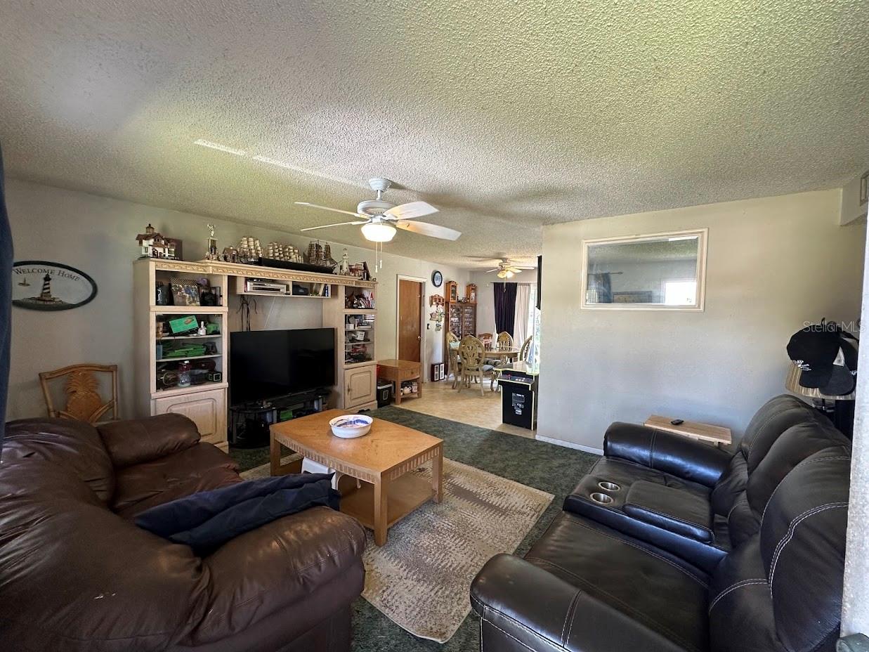 Image 3 of 13 For 2816 Travelers Palm Drive