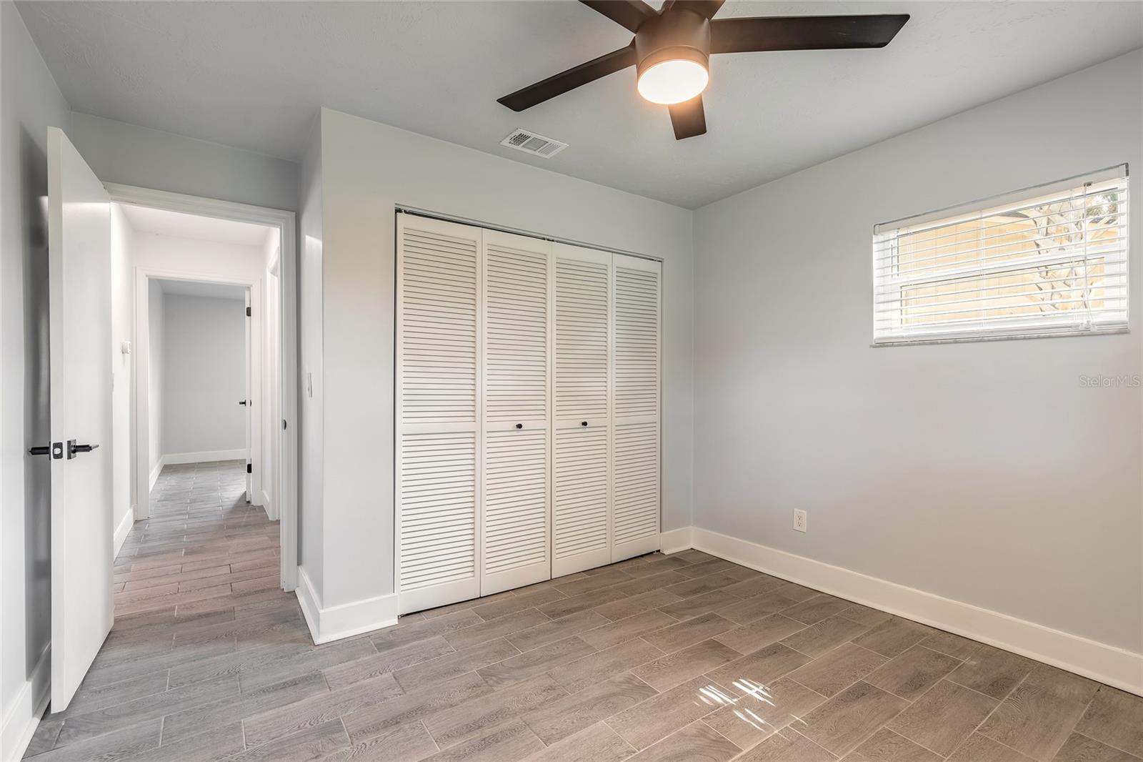 Image 9 of 35 For 612 Moonpenny Circle