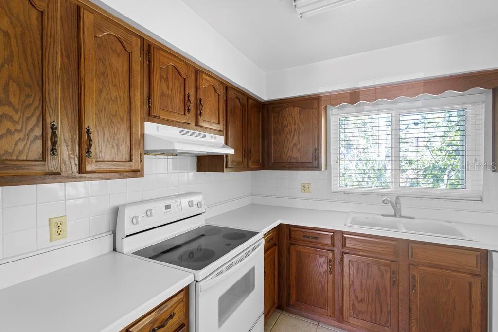 Image 16 of 31 For 101 Grand Plaza Drive G30