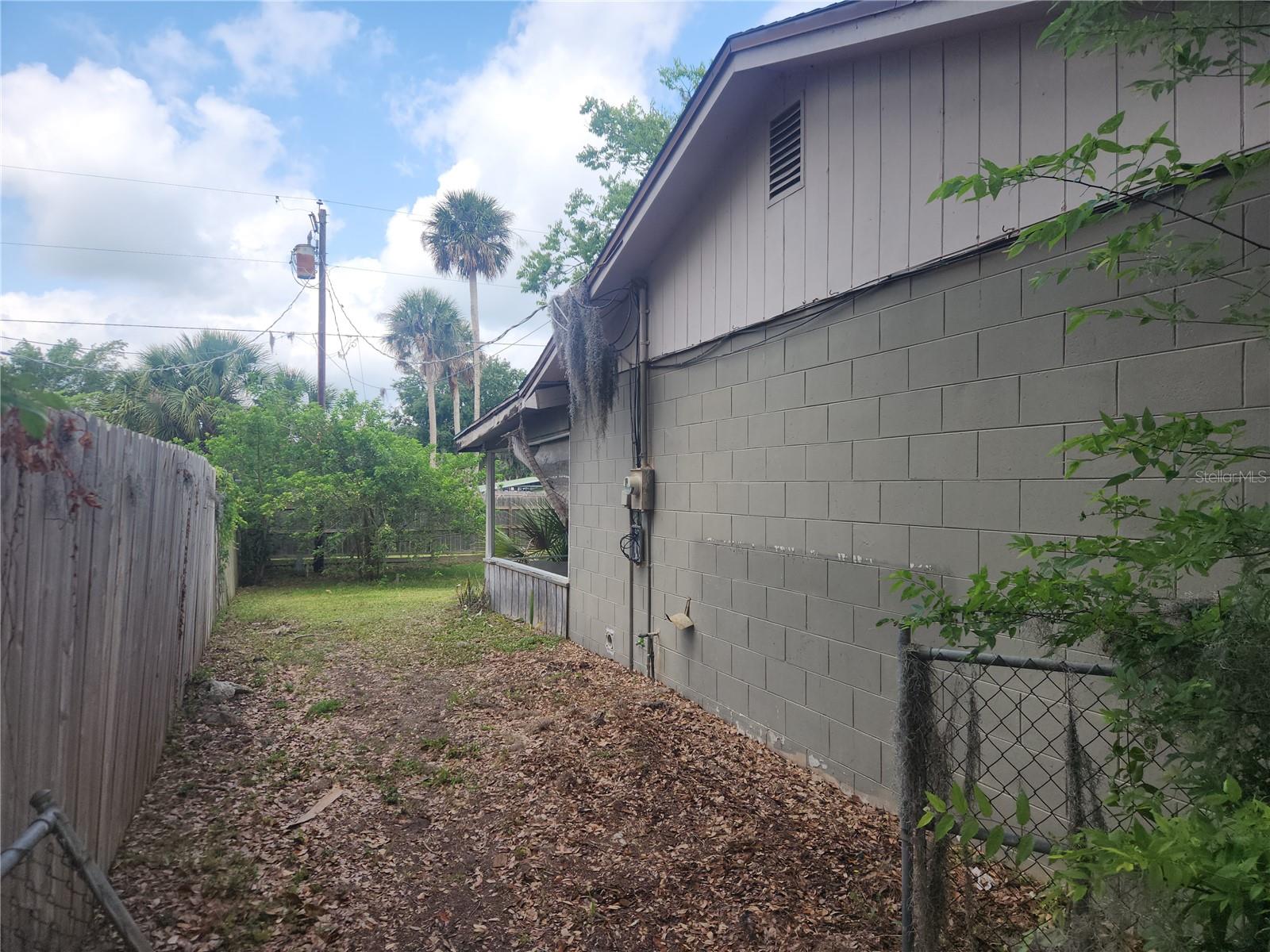 Image 17 of 19 For 2810 Kumquat Drive