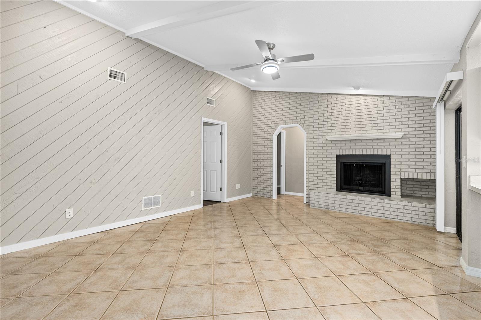 Image 14 of 41 For 5788 Devon Street