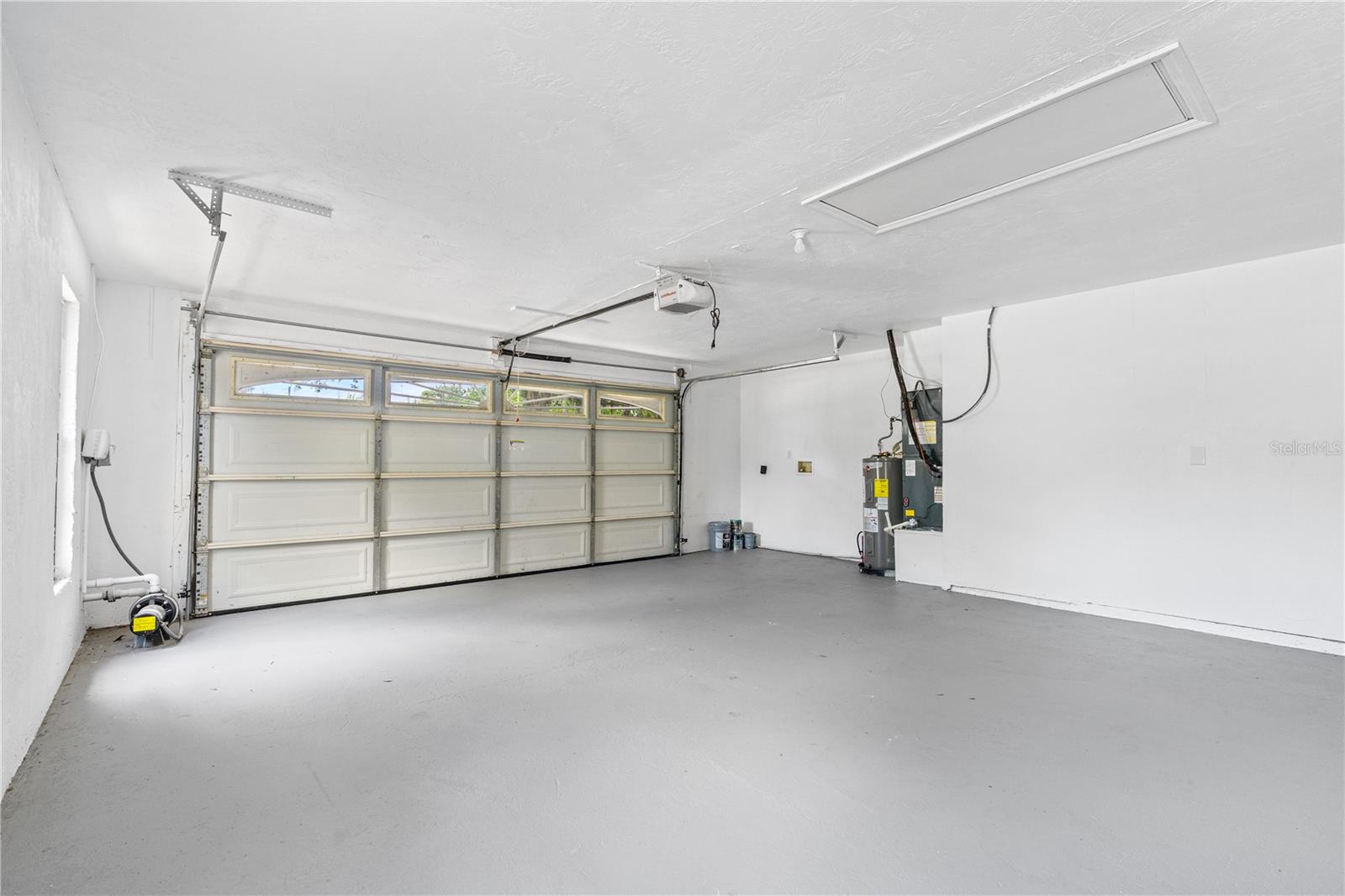 Image 33 of 41 For 5788 Devon Street