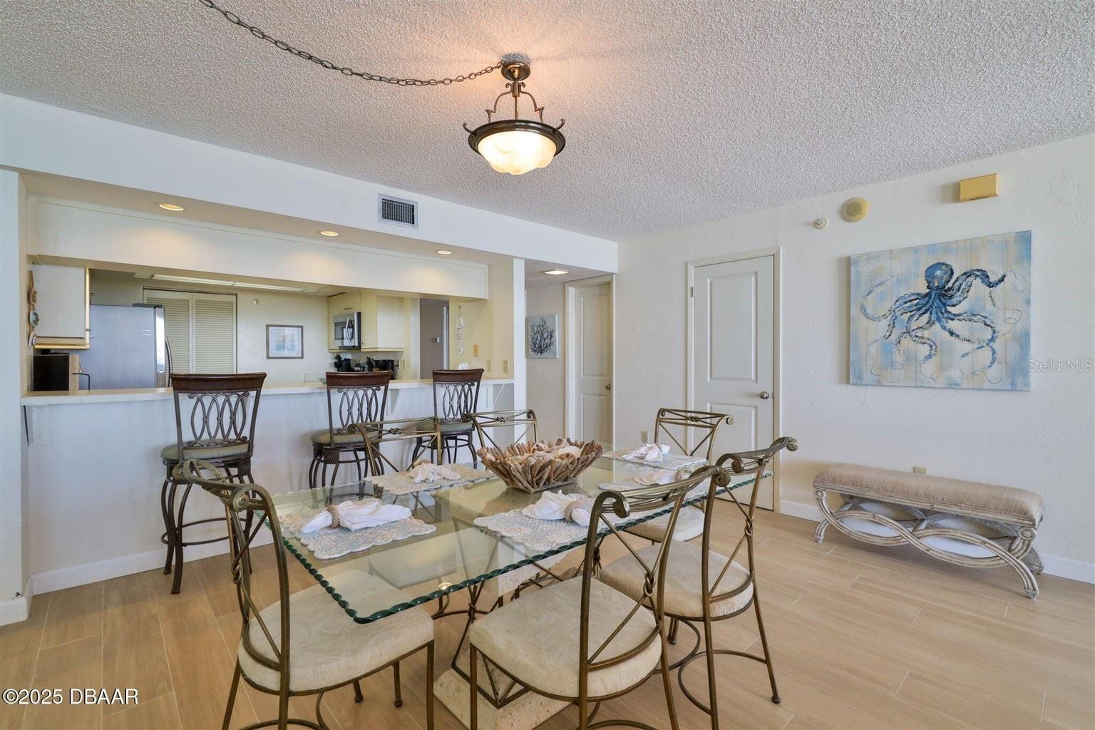 Image 7 of 24 For 3855 Atlantic Avenue 1405
